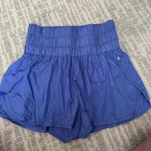 Free people movement the way home shorts, blue size medium